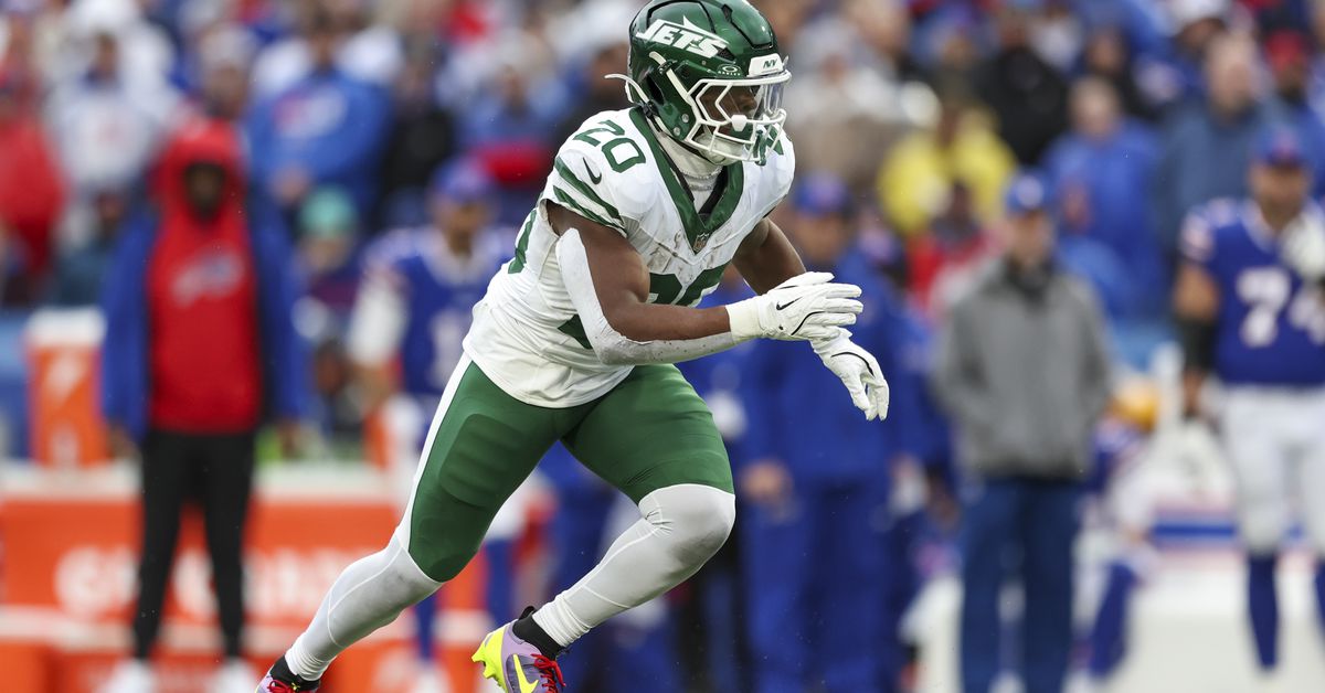 NY Jets News: Jets Offseason Plans Perfectly Clear Fit for Aaron Glenn