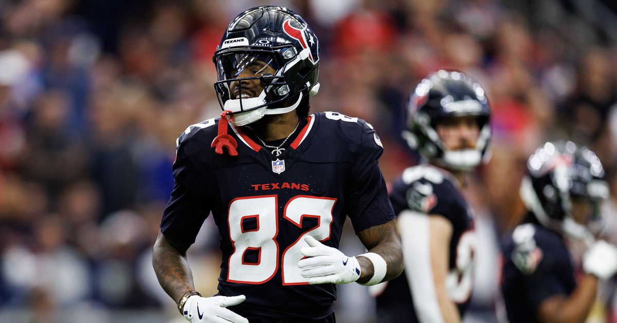 NFL free agency: 2 Browns related WR moves official