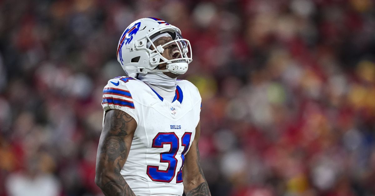 What veteran addition should the Dolphins make - Miami Dolphins News 5/8/25