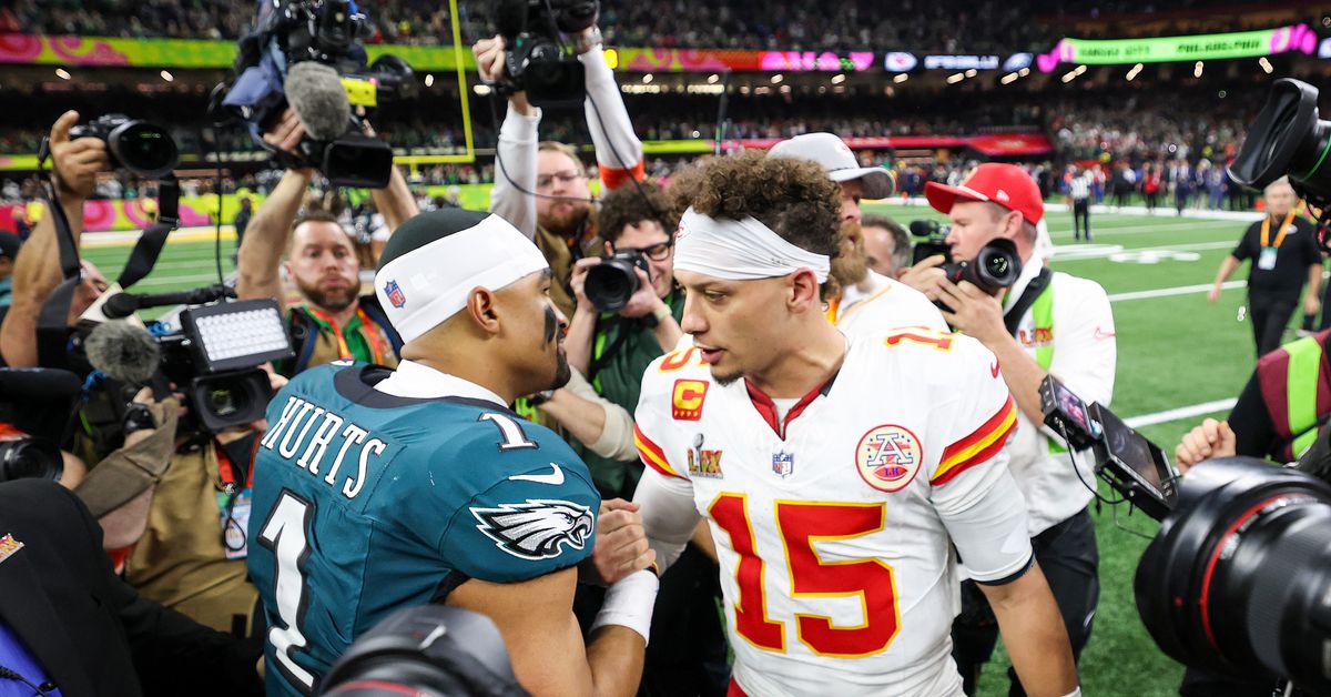 Chiefs-Eagles Super Bowl rematch favored in new ranking