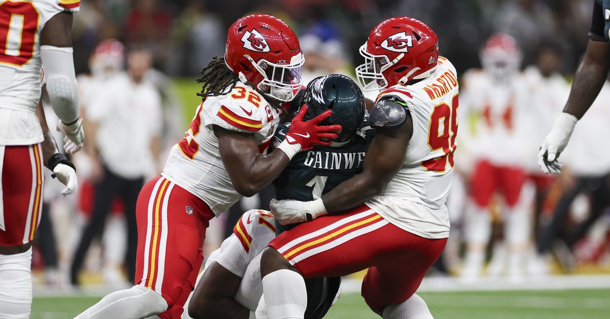 Chiefs News: Chiefs need to fix their interior defensive line