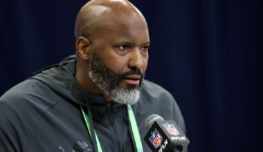 Video reveals Detroit Lions received trade-down call in 1st round