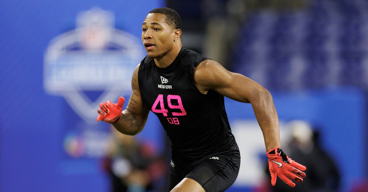 What is a pick the 49ers should have made in the NFL Draft that they didn’t?