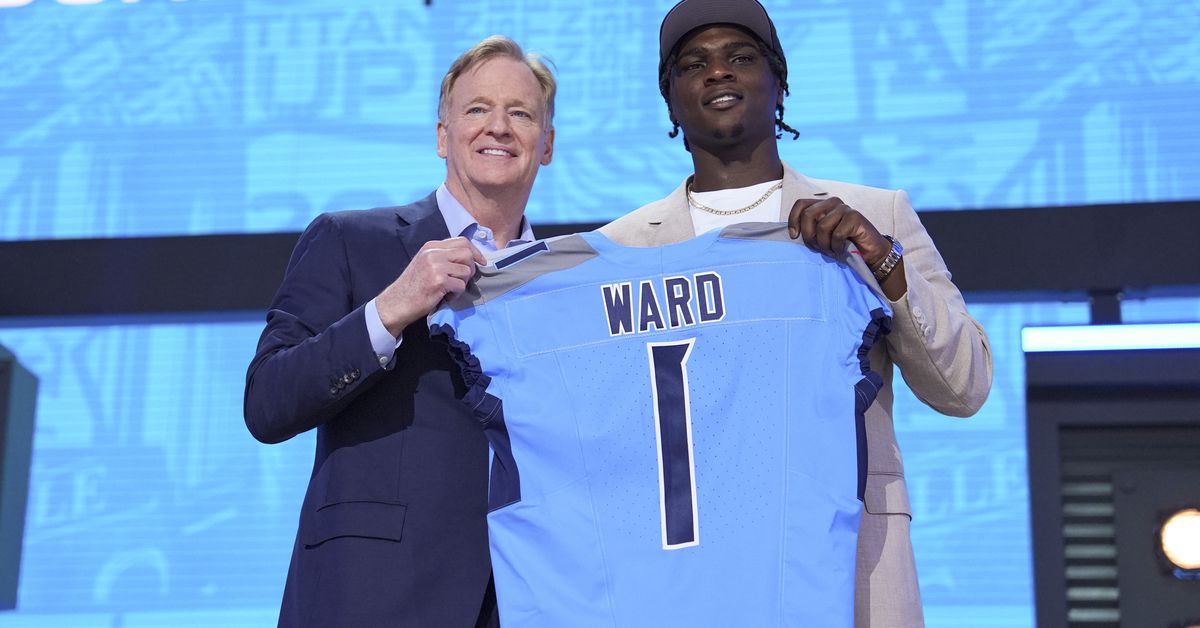 How many Titans rookies will start in 2025?
