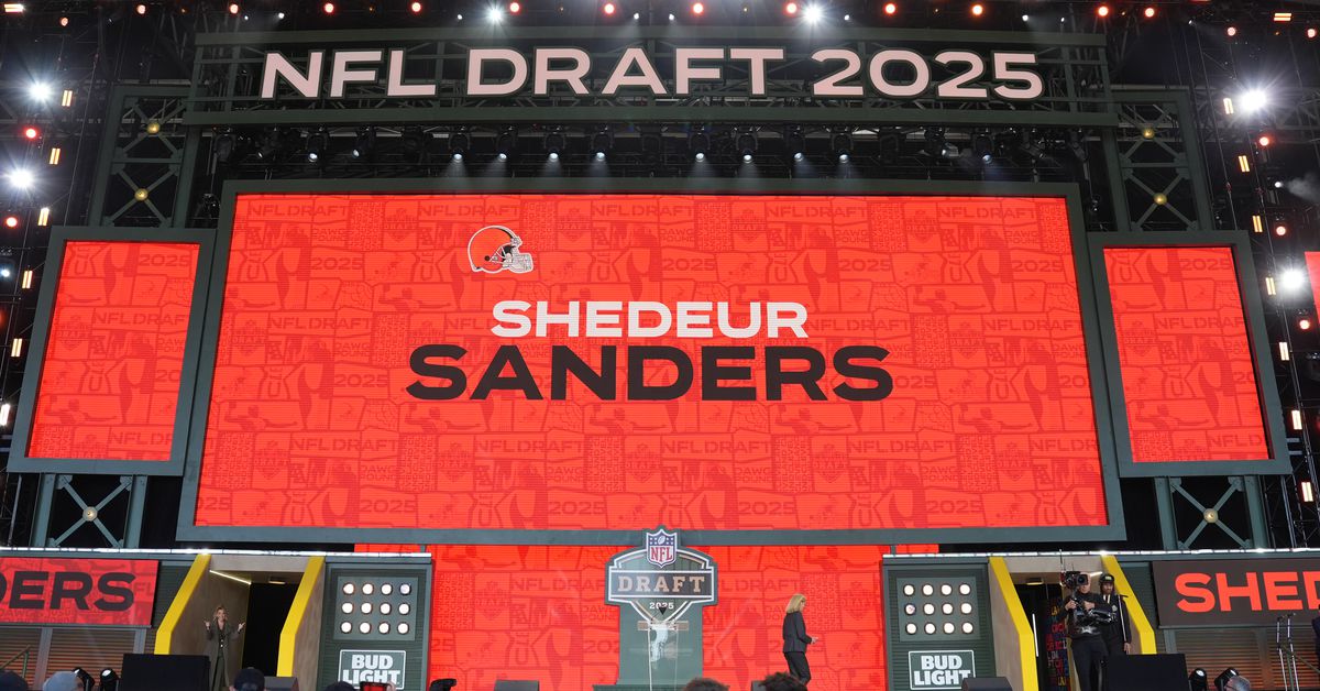 Shedeur Sanders knew he ‘didn’t hit it off’ with New York Giants coaches