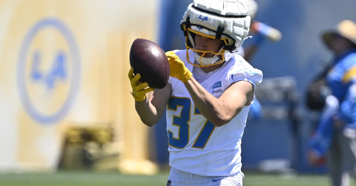3 Chargers UDFAs earn early praise from Jim Harbaugh during mini camp