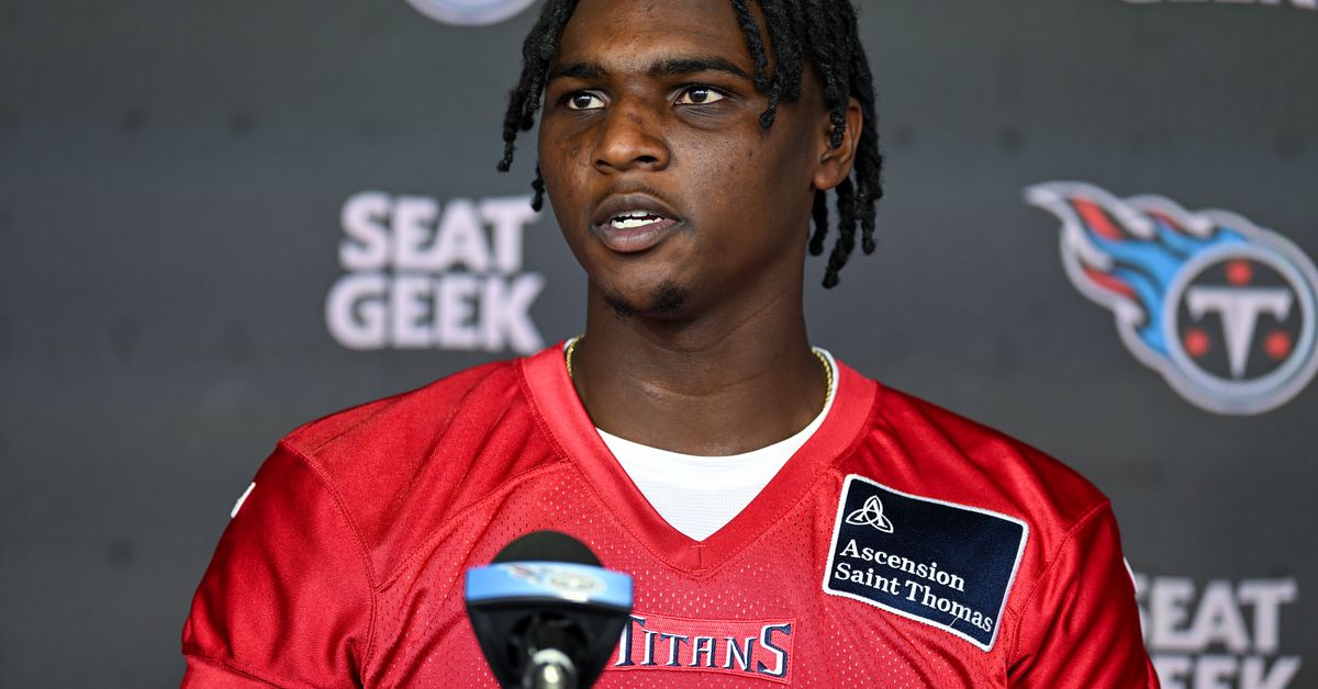 PFF: Cam Ward in “worse situation” than Jaxson Dart, Tyler Shough