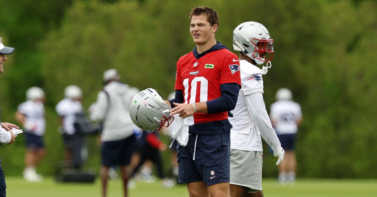 Patriots OTA recap: Offensive inconsistency continues on Wednesday