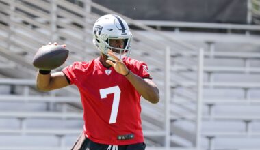 Raiders News: Geno Smith ranked as Top 10 quarterback