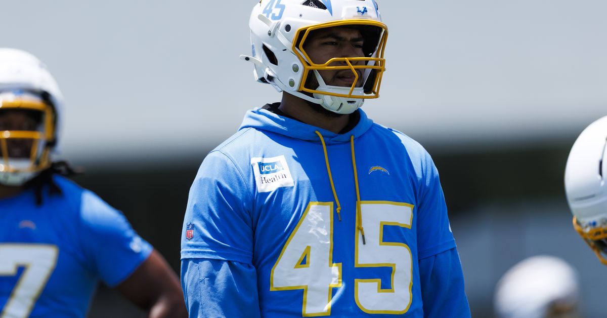 Chargers News: Stefon Diggs off to rough start with Patriots