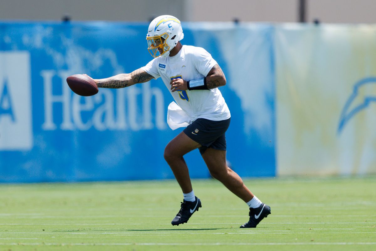 Trey Lance #5 of the Los Angeles Chargers hands off the ball during an OTA practice session at The Bolt on May 27, 2025 in El Segundo, California. Trey Lance #5 of the Los Angeles Chargers hands off the ball during an OTA practice session at The Bolt on May 27, 2025 in El Segundo, California.
