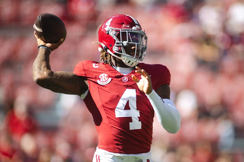 Alabama Crimson Tide quarterback Jalen Milroe (4).Will McLelland-Imagn Images