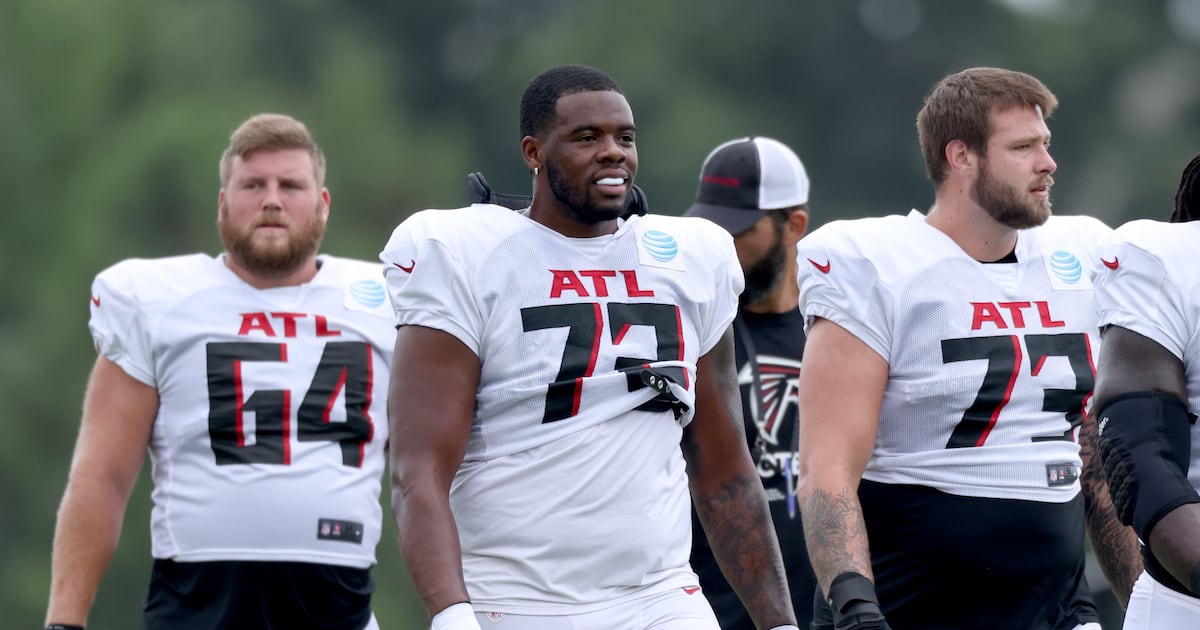 Falcons’ Ryan Neuzil to take over at center