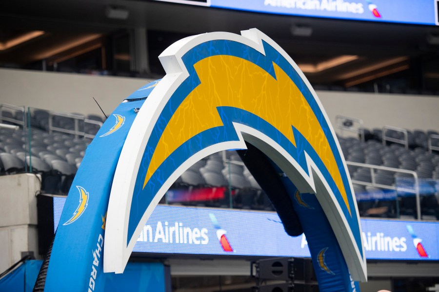Los Angeles Chargers selling portion of team to private equity firm