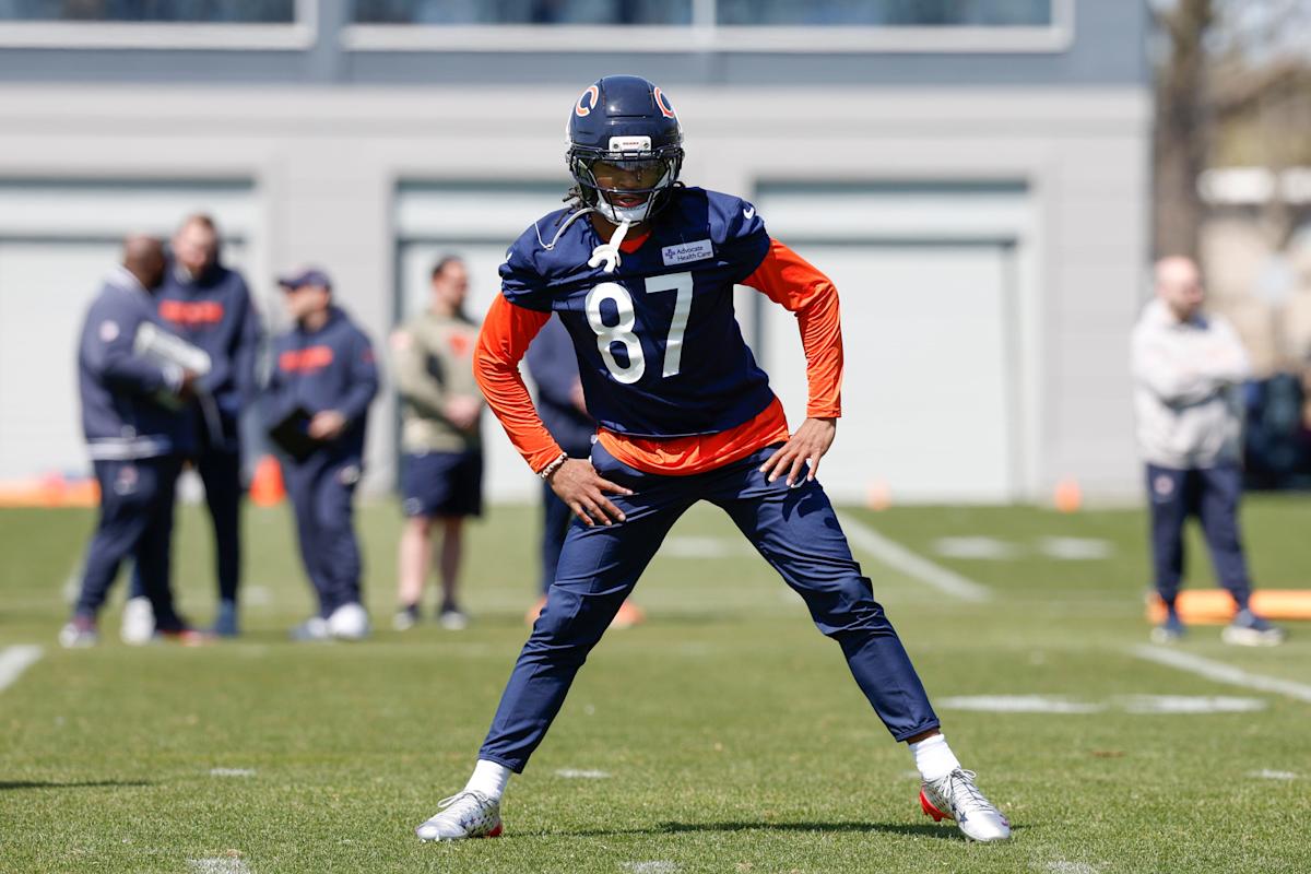 Bears rookie Luther Burden back at practice Sunday