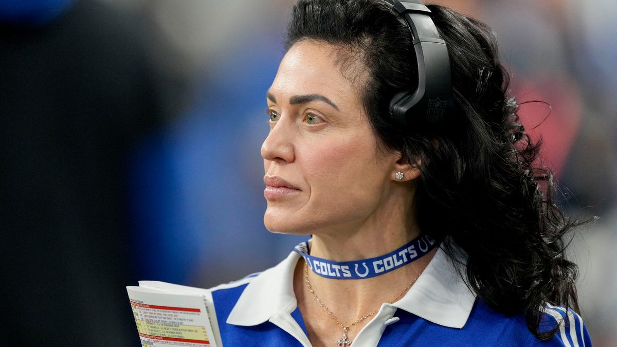 Carlie Irsay-Gordon expected to take over Colts from her father, Jim Irsay