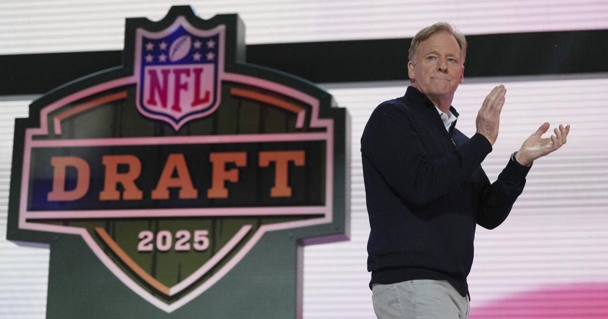 The Commanders are hosting the 2027 NFL draft in Washington, AP source says | Local Sports