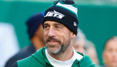 Aaron Rodgers' Jewelry At Kentucky Derby Event Sparks Marriage Speculation - HuffPost