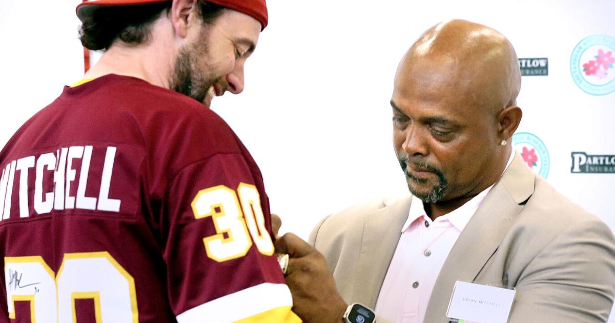 Mann, Mitchell enjoying the state of the Commanders | Nvdaily