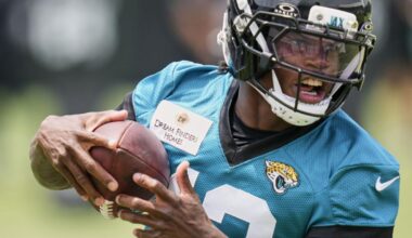 Jaguars' Travis Hunter will move to defense after wowing fans on offense during rookie camp | Football