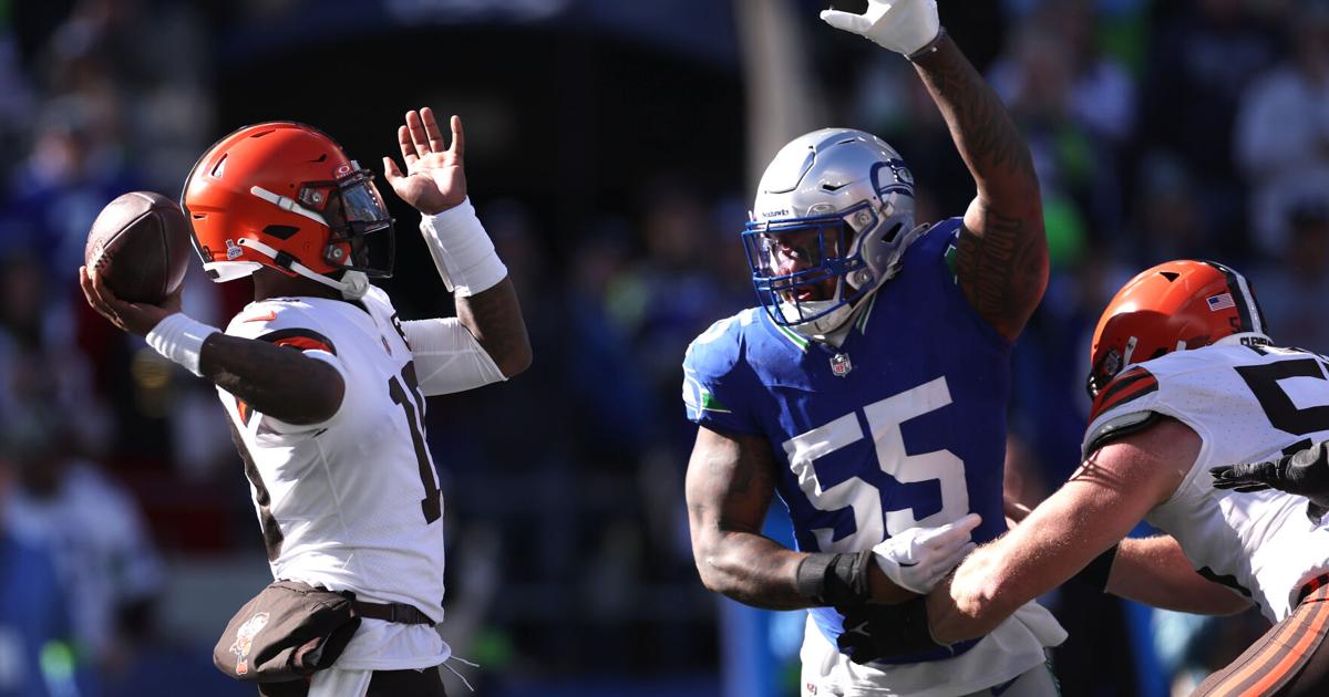 Will bigger mean better for Titans edge rushers this season? | Football