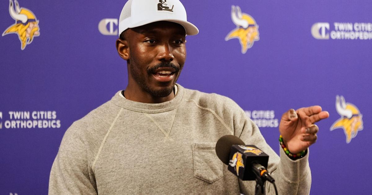 Vikings sign GM Adofo-Mensah to extension, keeping his contract in sync with O'Connell's | National Sports