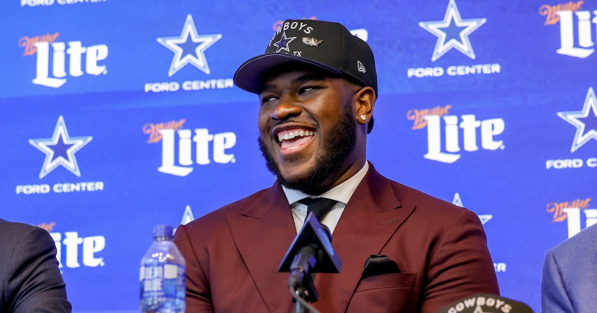 Cowboys’ first-round draft pick Tyler Booker in attendance for Stars-Jets Game 3