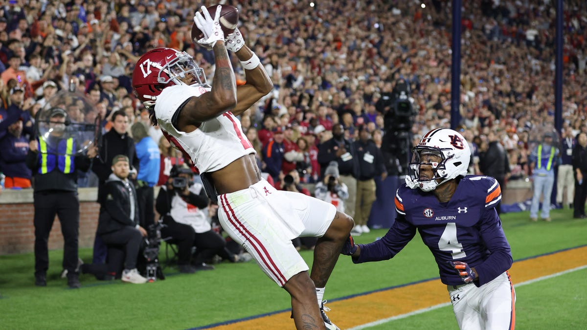 SEC football's rivalries ranked as schedule expansion debate looms
