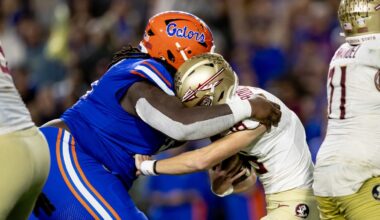 Florida football's Desmond Watson signs with Tampa Bay Buccaneers