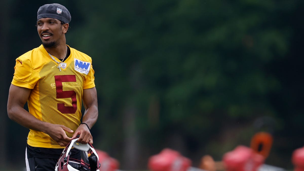 Commanders QB Jayden Daniels bulked up this offseason