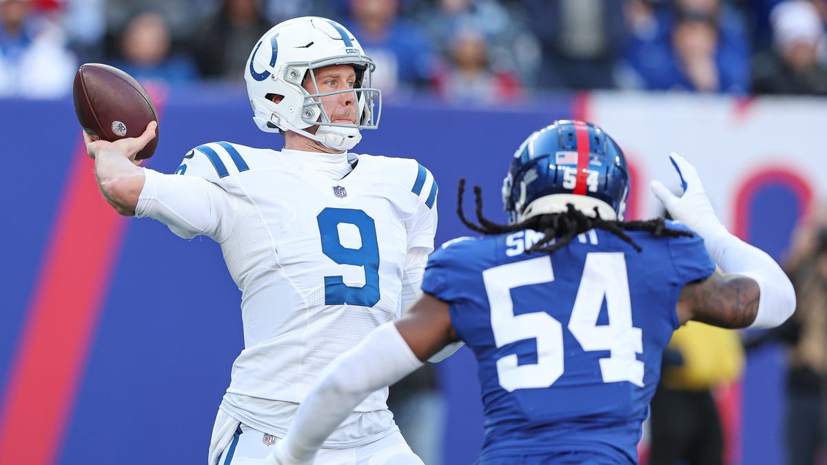 Raiders sign former Pro Bowl LB following tryout