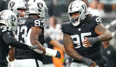 Raiders veteran starting DT lands with Ravens