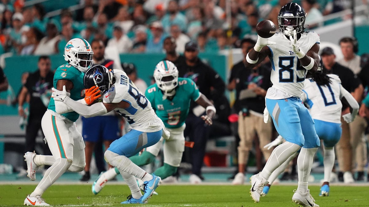 The Titans' biggest roster need post-draft is ... tight end?