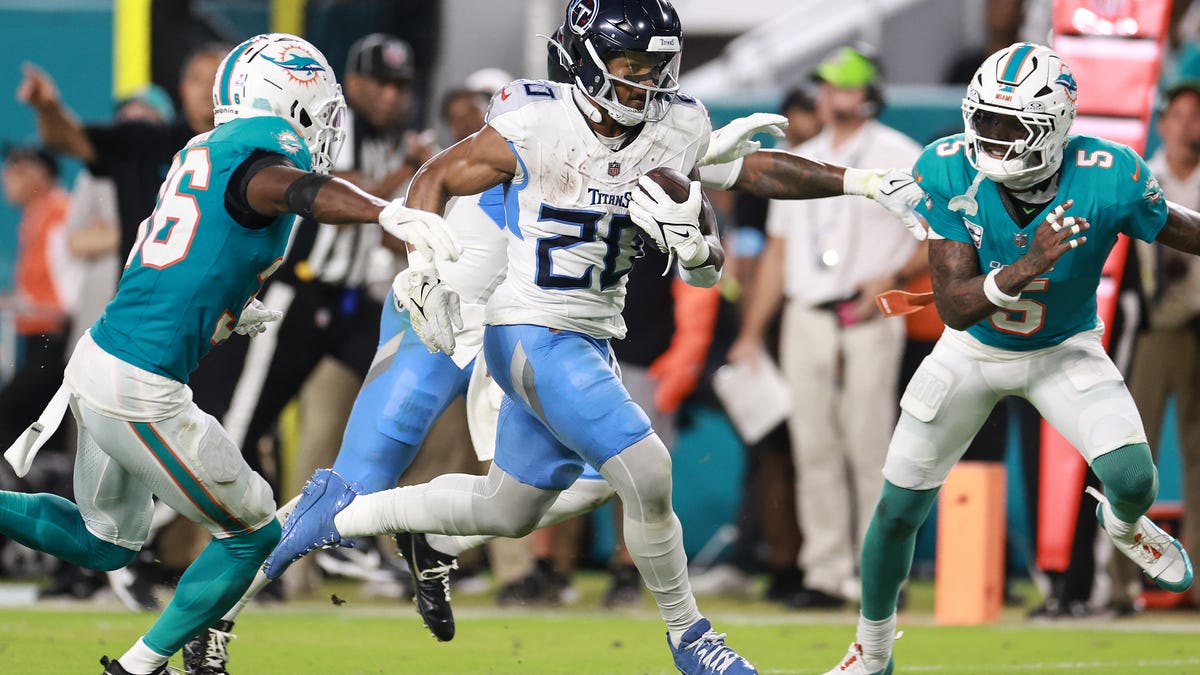 Titans projected to win 5.8 games in latest NFL Network model