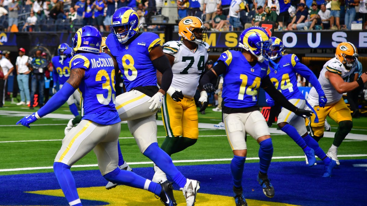 NFL analyst predicts LA's record, playoff fate