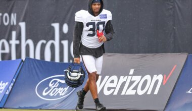 Texans bring back veteran special teams standout on one-year deal