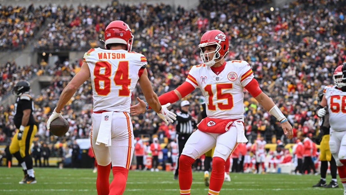 Patrick Mahomes stats, game log, news, injury status