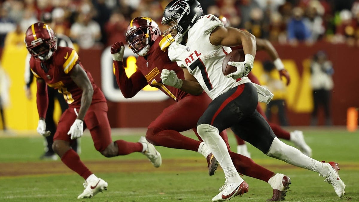 Bijan Robinson stats, game log, news, injury status