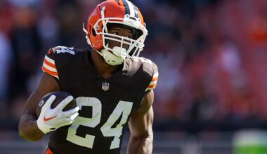 Nick Chubb would make the Bears' running back room more formidable