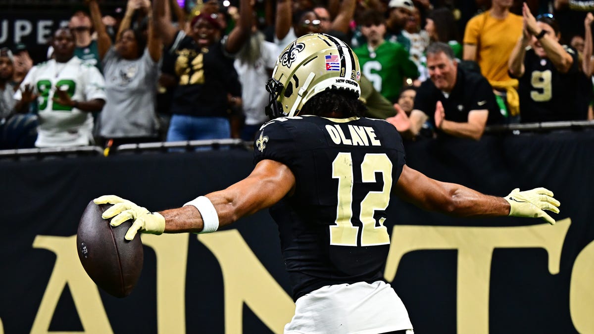 Saints must work on contract extension with WR Chris Olave