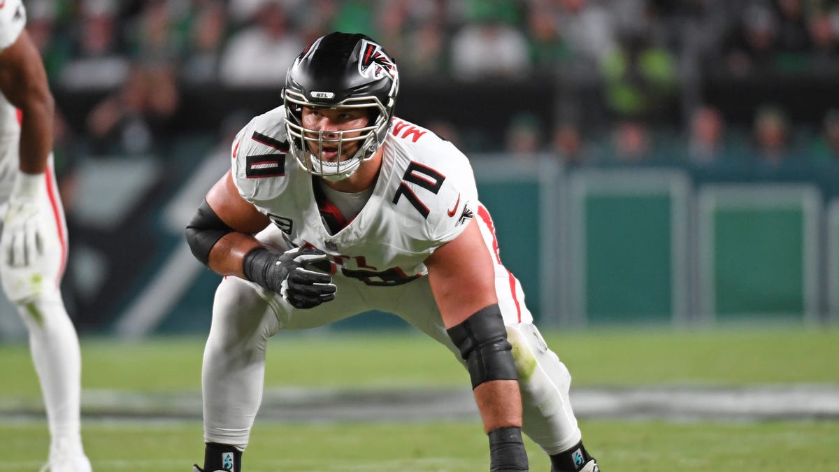 Falcons LT Jake Matthews ranked ahead of Bucs QB Baker Mayfield