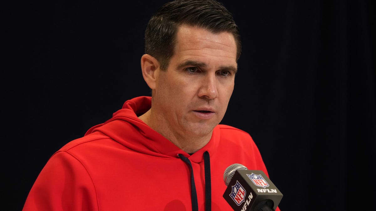 Giants took 'one more swing' at No. 1 overall pick on draft night