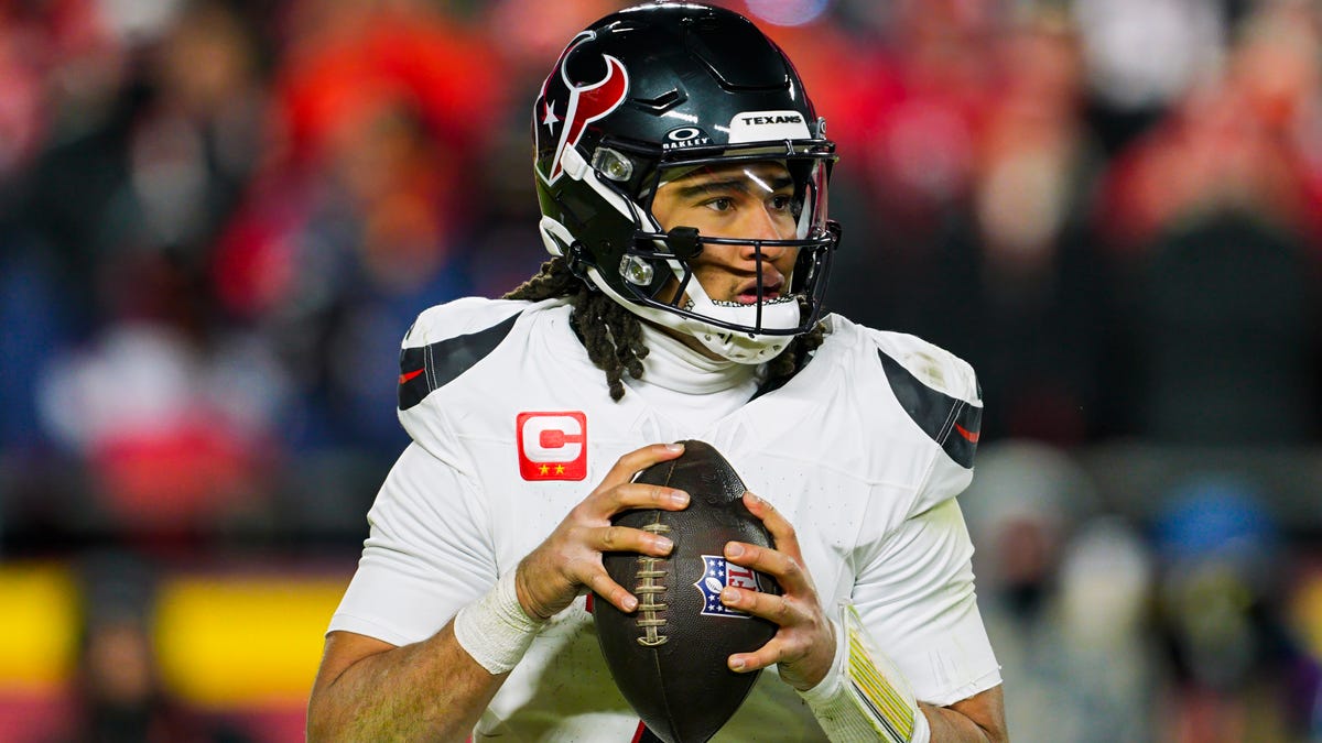 Texans GM breaks down the 'right mindset' of QB C.J. Stroud for 2025