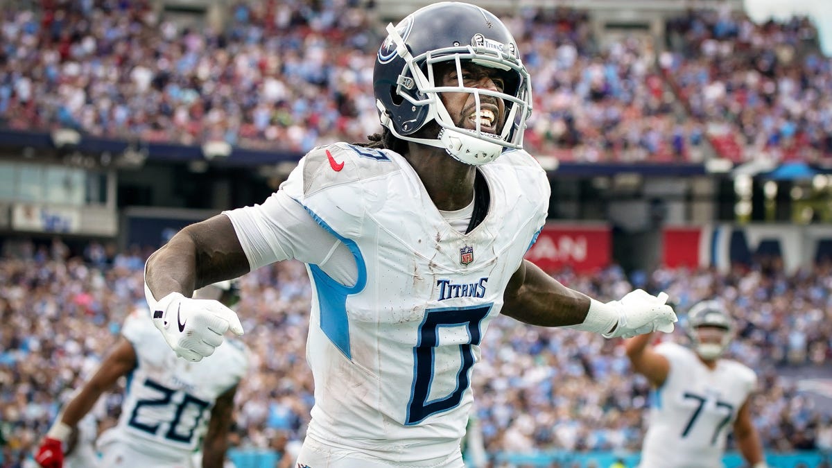 Titans 53-man roster projection after NFL draft: Which rookies stick?
