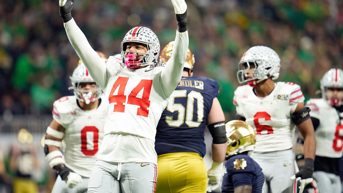 Colts' DE JT Tuimoloau compared to Bengals' Sam Hubbard