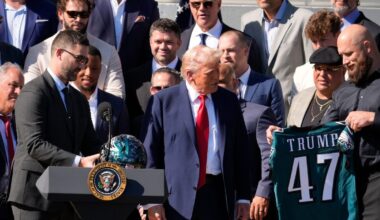 Donald Trump endorses Philadelphia Eagles' 'tush push' play
