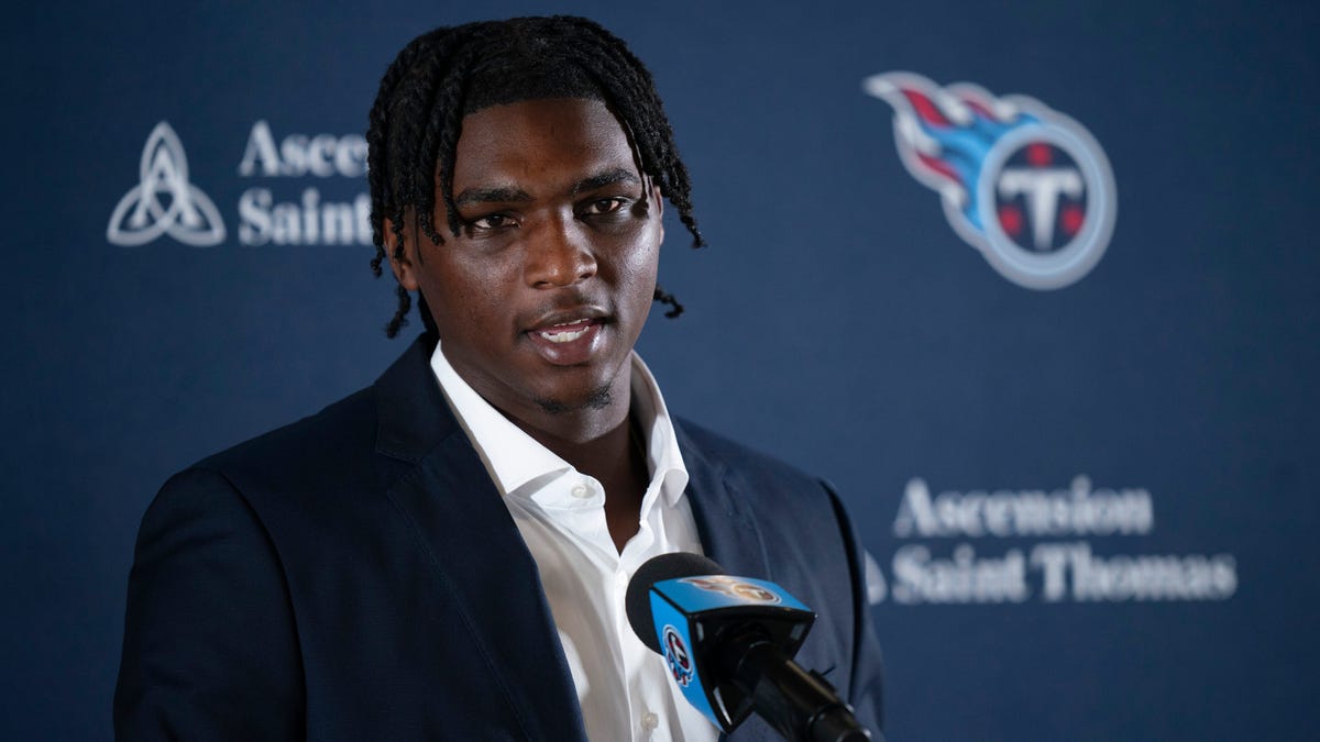 PFF names the Tennessee Titans' draft class best in the AFC South