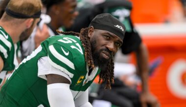 Should Titans sign veteran linebacker C.J. Mosley?