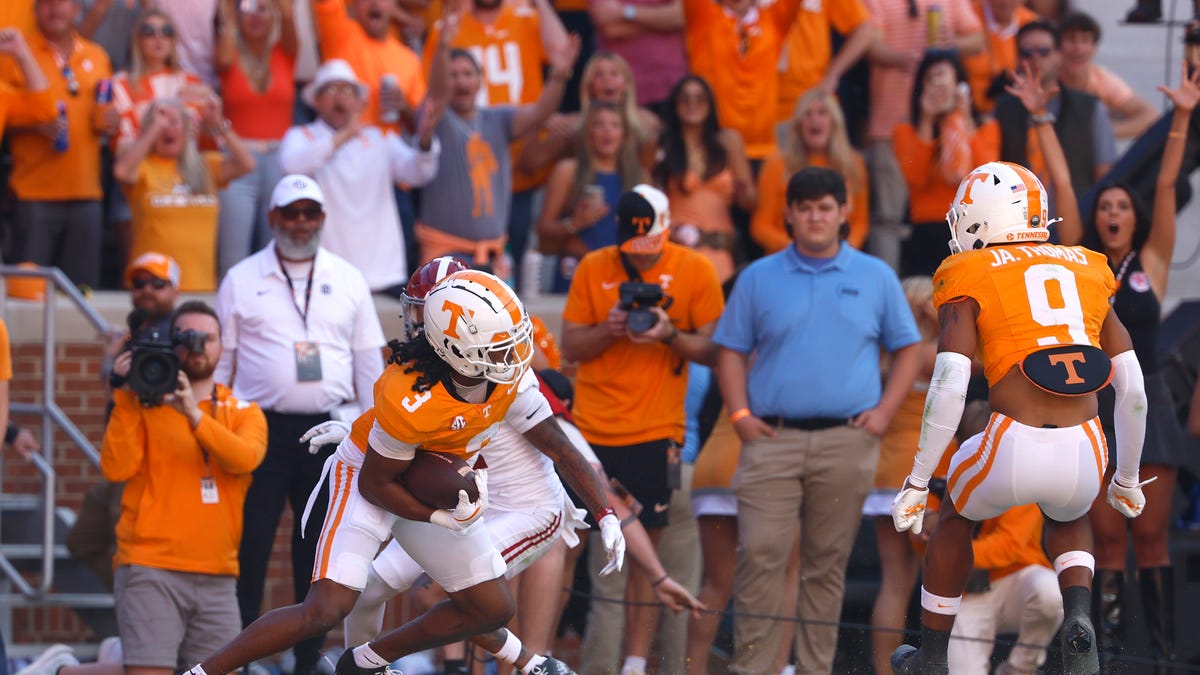 Dolphins addressing defense in initial ESPN 2026 NFL mock draft