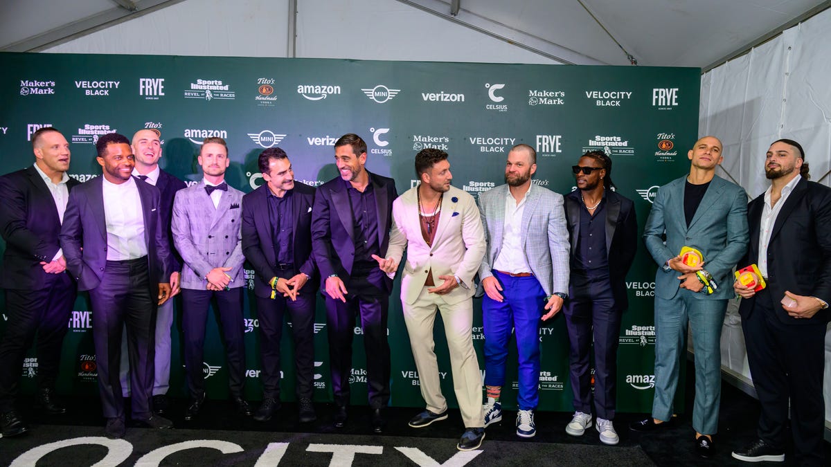 Did Aaron Rodgers get married? Ring at Kentucky Derby sparks rumors